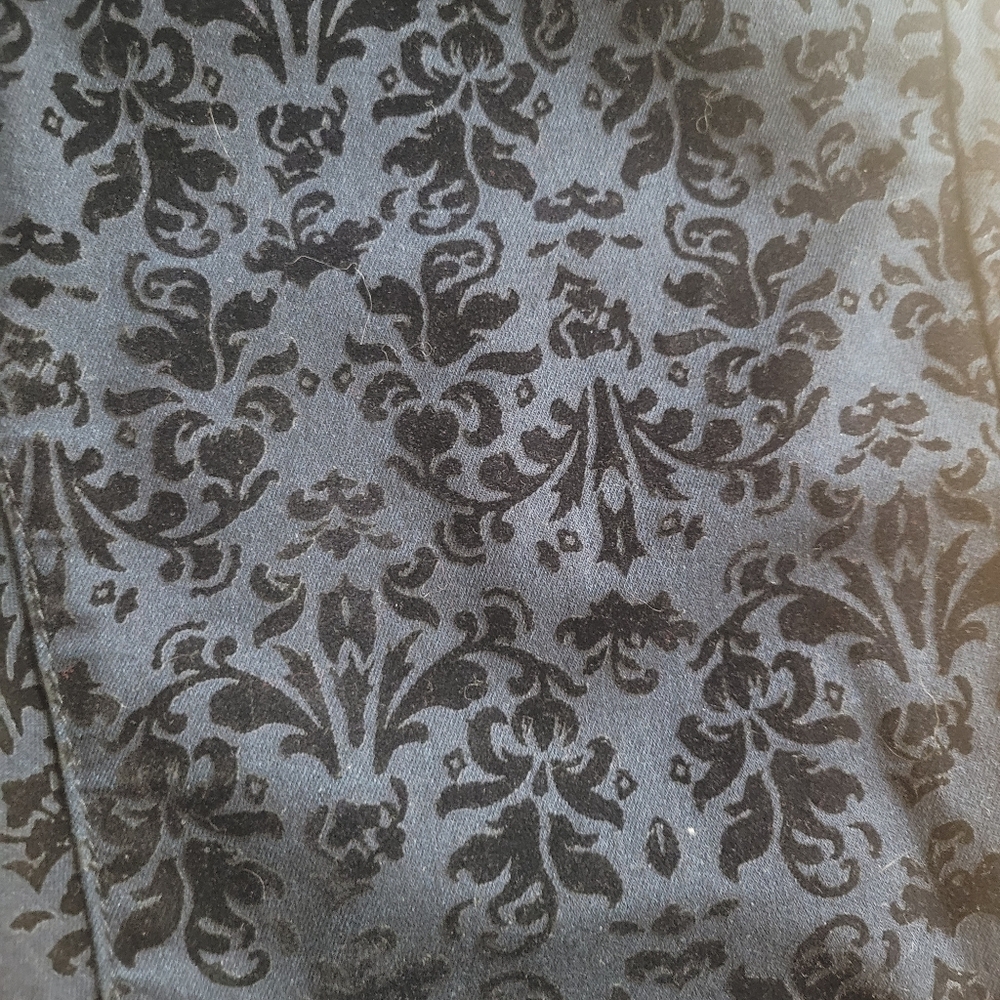 Blue Floral Patterned Jeans - Picture 5 of 6